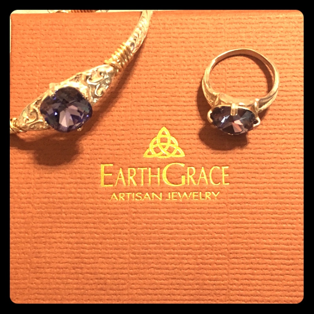 🌸SOLD🌸 2 Piece Earth Grace Artisan Jewelry Set - Picture 1 of 8